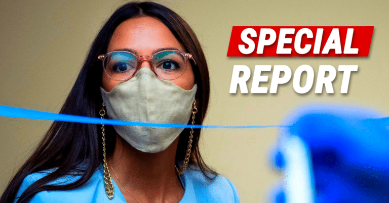 Lefty “Queen” AOC Draws Intense Fire – Puts On Mask For Photo Op And Then Appears To Immediately Remove It After