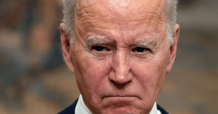 Democrat Leader Betrays Biden’s 2024 Campaign – Shuts Down Joe With 3 Rough Words